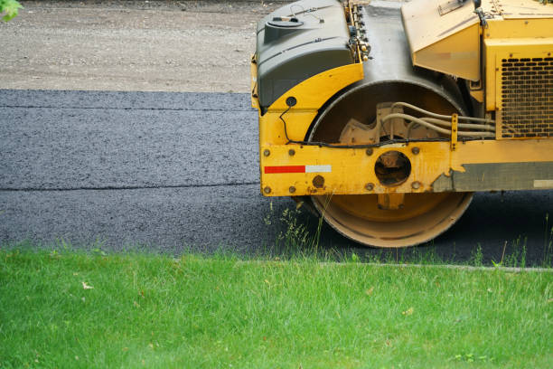 Best Concrete Driveway Paving in Tichigan, WI